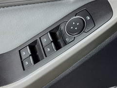 Used 2022  Ford Explorer XLT 4WD at Graham Auto Mall near Mansfield, OH