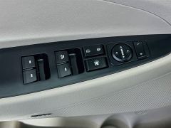 Used 2018  Hyundai Tucson 4d SUV FWD SEL Plus at Graham Auto Mall near Mansfield&comma; OH