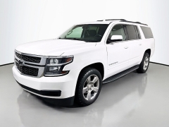 Used 2017  Chevrolet Suburban 4d SUV 4WD LS at Graham Auto Mall near Mansfield&comma; OH