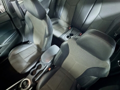 Used 2015  Hyundai Veloster 3d Coupe Auto at Graham Auto Mall near Mansfield&comma; OH