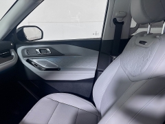 New 2026  Ford Explorer Platinum 4WD at Graham Auto Mall near Mansfield&comma; OH