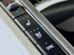 Used 2023  Chevrolet Corvette 2dr Stingray Conv w&sol;2LT at Graham Auto Mall near Mansfield&comma; OH