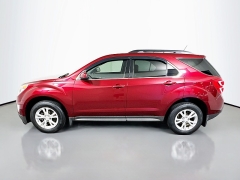 Used 2017  Chevrolet Equinox 4d SUV FWD LT at Graham Auto Mall near Mansfield&comma; OH