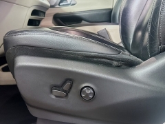 Used 2022  Chrysler Pacifica Touring L FWD at Graham Auto Mall near Mansfield&comma; OH