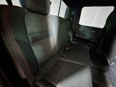 Used 2022  Nissan Frontier Crew Cab 4x4 PRO-4X Auto at Dutro Auto near Zanesville&comma; OH