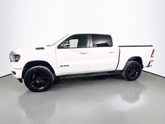 Used 2020  Ram 1500 4WD Crew Cab Big Horn Level 2 at Graham Auto Mall near Mansfield&comma; OH