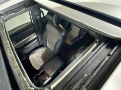 Used 2017  Ford Explorer 4d SUV 4WD XLT at Graham Auto Mall near Mansfield&comma; OH