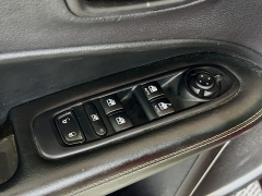 Used 2017  Jeep All-New Compass 4d SUV FWD Latitude at Dutro Auto near Zanesville&comma; OH