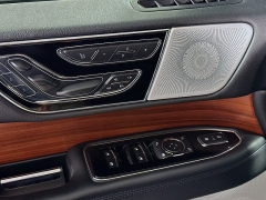 Used 2019  Lincoln Navigator 4d SUV 4WD Reserve at Graham Auto Mall near Mansfield, OH