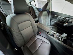 New 2025  Nissan Altima SR FWD at Dutro Auto near Zanesville&comma; OH