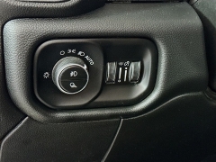 Used 2019  Ram 2500 4WD Crew Cab Big Horn at Graham Auto Mall near Mansfield&comma; OH