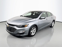 Used 2023  Chevrolet Malibu 4dr Sdn 1LT at Dutro Auto near Zanesville&comma; OH
