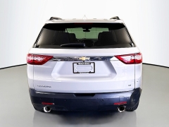 Used 2019  Chevrolet Traverse 4d SUV FWD LT Cloth w&sol;1LT at Graham Auto Mall near Mansfield&comma; OH