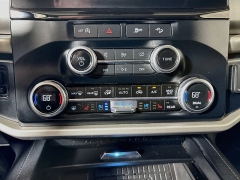 Used 2024  Ford Expedition XLT 4x4 at Dutro Auto near Zanesville&comma; OH