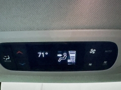 Used 2023  Chrysler Pacifica Touring L FWD at Dutro Auto near Zanesville&comma; OH