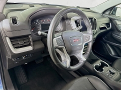Used 2024  GMC Terrain AWD 4dr SLT at Graham Auto Mall near Mansfield&comma; OH
