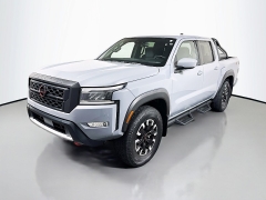 Used 2022  Nissan Frontier Crew Cab 4x4 PRO-4X Auto at Graham Auto Mall near Mansfield&comma; OH