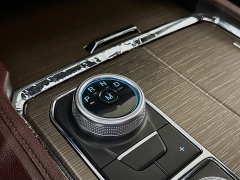 Used 2023  Ford Expedition Limited 4x4 at Graham Auto Mall near Mansfield&comma; OH