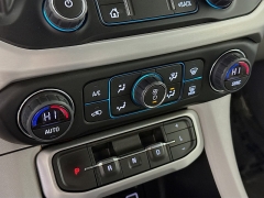 Used 2023  GMC Acadia AWD 4dr SLT at Graham Auto Mall near Mansfield&comma; OH