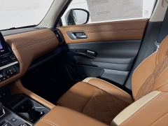 New 2026  Nissan Pathfinder Platinum 4WD at Dutro Auto near Zanesville&comma; OH