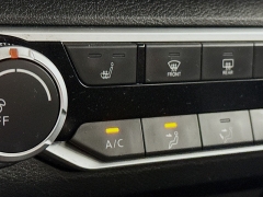 Used 2019  Nissan Altima 4d Sedan AWD 2&period;5L SR at Graham Auto Mall near Mansfield&comma; OH