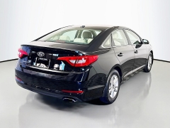 Used 2016  Hyundai Sonata 4d Sedan SE PZEV at Dutro Auto near Zanesville, OH