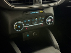 Used 2020  Ford Escape 4d SUV AWD SE at Graham Auto Mall near Mansfield&comma; OH
