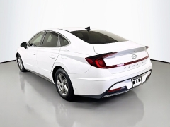 Used 2020  Hyundai Sonata 4d Sedan SE at Dutro Auto near Zanesville&comma; OH