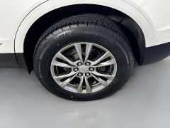 Used 2022  Cadillac XT5 AWD 4dr Premium Luxury at Graham Auto Mall near Mansfield&comma; OH