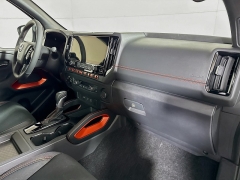 New 2025  Nissan Frontier Crew Cab 4x4 PRO-4X at Graham Auto Mall near Mansfield, OH