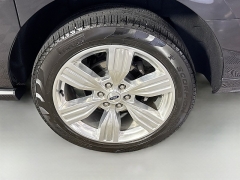 Used 2024  Ford Expedition Max Platinum 4x4 at Graham Auto Mall near Mansfield&comma; OH