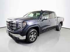 Used 2024  GMC Sierra 1500 4WD Crew Cab 147" SLT at Graham Auto Mall near Mansfield&comma; OH