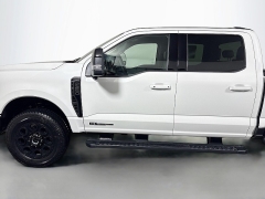 New 2026  Ford Super Duty F-250 4WD LARIAT Crew Cab SRW 8' Box at Dutro Auto near Zanesville&comma; OH