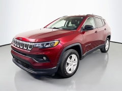 Used 2022  Jeep Compass Latitude 4x4 at Dutro Auto near Zanesville, OH