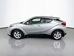 Used 2018  Toyota C-HR 4d SUV XLE at Graham Auto Mall near Mansfield&comma; OH