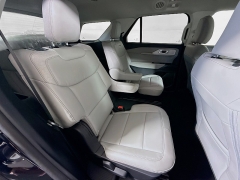New 2026  Ford Explorer Active w&sol;200A Pkg 4WD at Dutro Auto near Zanesville&comma; OH