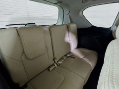 Used 2020  Nissan Armada 4d SUV AWD SL at Dutro Auto near Zanesville, OH