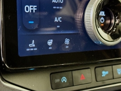 Used 2024  Ford Expedition Max Platinum 4x4 at Graham Auto Mall near Mansfield&comma; OH