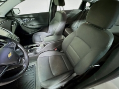 Used 2017  Chevrolet Malibu 4d Sedan LT at Dutro Auto near Zanesville&comma; OH