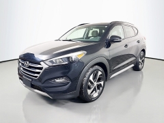 Used 2017  Hyundai Tucson 4d SUV FWD Value at Dutro Auto near Zanesville&comma; OH