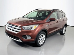 Used 2018  Ford Escape 4d SUV 4WD SEL at Graham Auto Mall near Mansfield&comma; OH