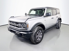 Used 2024  Ford Bronco Big Bend 4 Door 4x4 at Graham Auto Mall near Mansfield&comma; OH