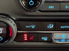 Used 2024  Ford Bronco Big Bend 4 Door 4x4 at Graham Auto Mall near Mansfield&comma; OH