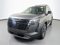 New 2026  Nissan Pathfinder Platinum 4WD at Dutro Auto near Zanesville&comma; OH