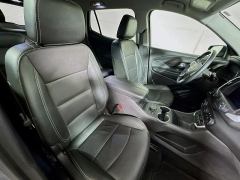 Used 2024  GMC Terrain AWD 4dr SLT at Graham Auto Mall near Mansfield&comma; OH