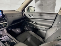 New 2026  Nissan Pathfinder SL 4WD at Dutro Auto near Zanesville&comma; OH