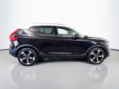 Used 2019  Volvo XC40 4d SUV AWD T5 Momentum at Graham Auto Mall near Mansfield&comma; OH