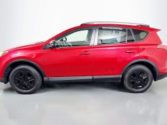 Used 2017  Toyota RAV4 4d SUV AWD LE at Dutro Auto near Zanesville&comma; OH