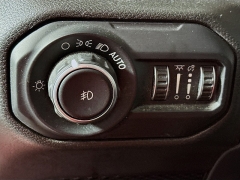 Used 2018  Jeep Wrangler Unlimited 4d SUV 4WD Rubicon at Graham Auto Mall near Mansfield, OH