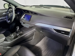 Used 2019  Cadillac XT4 4d SUV FWD Premium Luxury at Dutro Auto near Zanesville&comma; OH